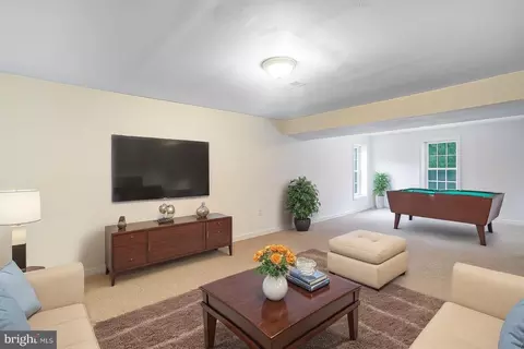 7832 Valleyfield Dr, Springfield, VA 22153 photo 19