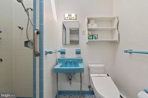 6802 Nesbitt Pl, Mclean, VA 22101 photo 27
