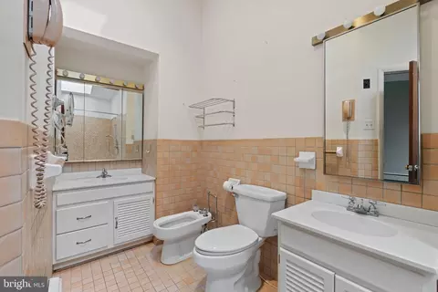 6802 Nesbitt Pl, Mclean, VA 22101 photo 20
