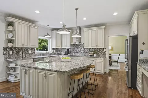 Kitchen - 1016 Bellview Rd, Mclean, VA 22102 photo 2 of 6