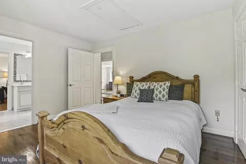 Bedroom - 1016 Bellview Rd, Mclean, VA 22102 photo 10 of 11