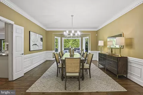 Dining - 1016 Bellview Rd, Mclean, VA 22102 photo 3 of 4