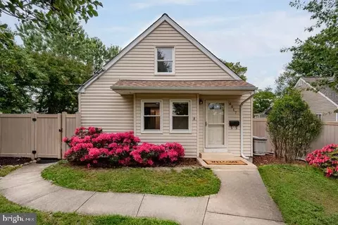 6017 Park Pl, Alexandria, VA 22303