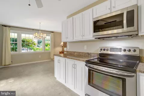 Kitchen - 8706 Fox Ridge Rd, Springfield, VA 22152 photo 2 of 4
