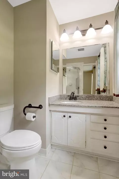 Bath - 8706 Fox Ridge Rd, Springfield, VA 22152 photo 2 of 7