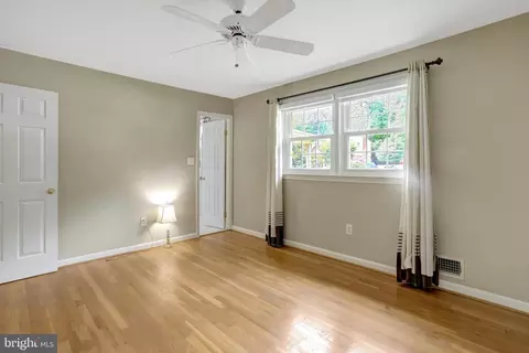 Bedroom - 8706 Fox Ridge Rd, Springfield, VA 22152 photo 2 of 14