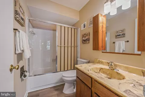 5932 Queenston St, Springfield, VA 22152 photo 19