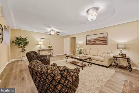 5932 Queenston St, Springfield, VA 22152 photo 28