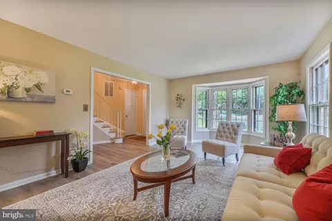 5932 Queenston St, Springfield, VA 22152 photo 16