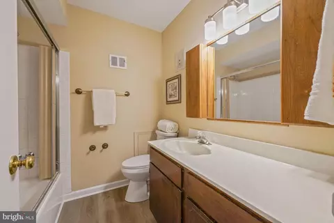5932 Queenston St, Springfield, VA 22152 photo 25