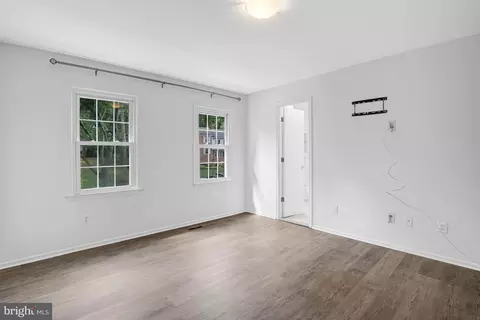 8378 Uxbridge Ct, Springfield, VA 22151 photo 23