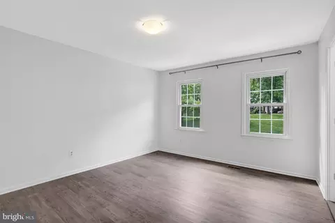 8378 Uxbridge Ct, Springfield, VA 22151 photo 19
