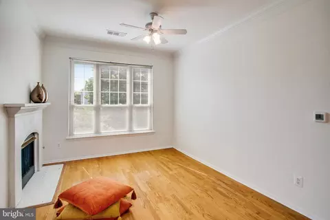1530 Spring Gate Dr #9308, Mclean, VA 22102 photo 8