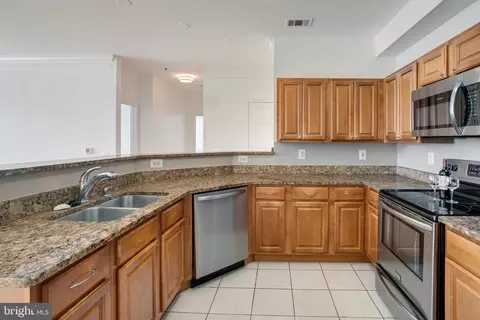 1530 Spring Gate Dr #9308, Mclean, VA 22102 photo 10
