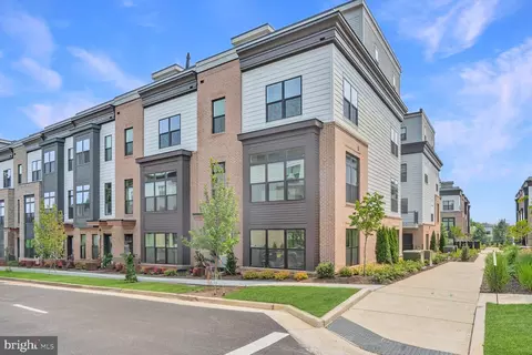 2117 Tysons Ridgeline Rd #ELEVATOR  73, Falls Church, VA 22043
