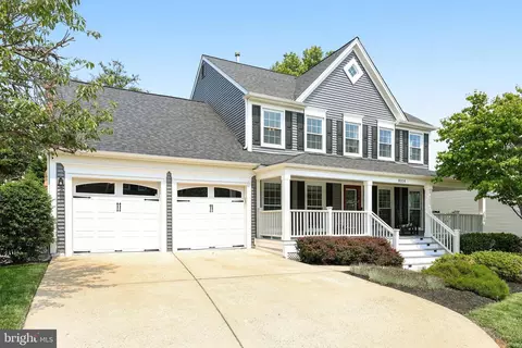 8314 Graceway Dr, Lorton, VA 22079