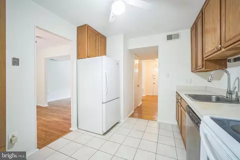 Entry Way - 8361 Luce Ct, Springfield, VA 22153 photo 1 of 5