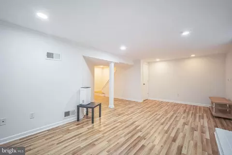 Living - 8361 Luce Ct, Springfield, VA 22153 photo 5 of 6