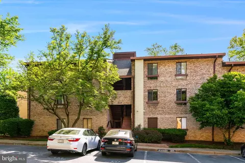 2255 Castle Rock Sq #12C, Reston, VA 20191