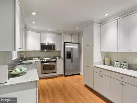 Kitchen - 1564 Mclean Commons Ct, Mclean, VA 22101 photo 1 of 4