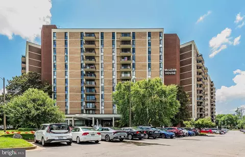 6800 Fleetwood Rd #701, Mclean, VA 22101 photo 33