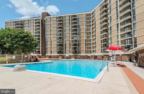 6800 Fleetwood Rd #701, Mclean, VA 22101 photo 24