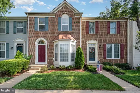 7884 Seafarer Way, Lorton, VA 22079
