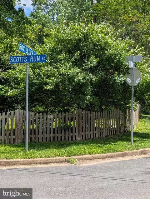 View/Area - 7506 Box Elder Ct, Mclean, VA 22102 photo 1 of 1