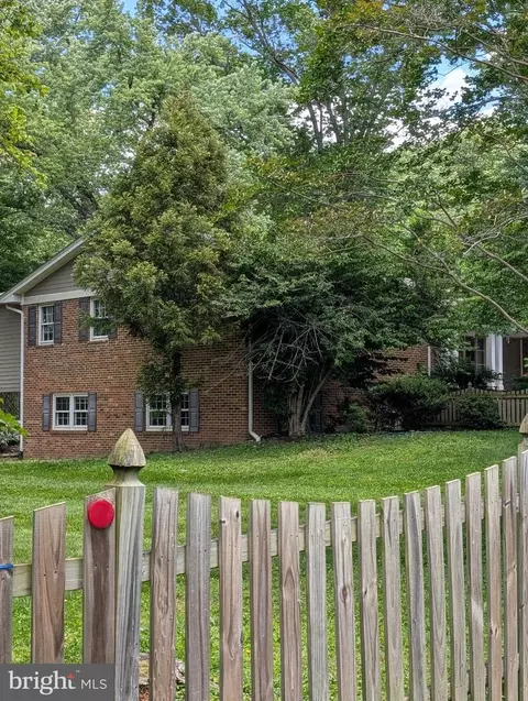 Exterior - 7506 Box Elder Ct, Mclean, VA 22102 photo 22 of 30