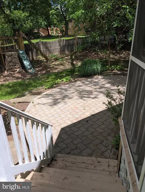 Exterior - 7506 Box Elder Ct, Mclean, VA 22102 photo 27 of 30