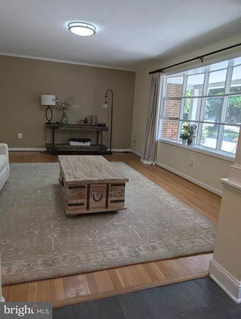 Living - 7506 Box Elder Ct, Mclean, VA 22102 photo 1 of 7