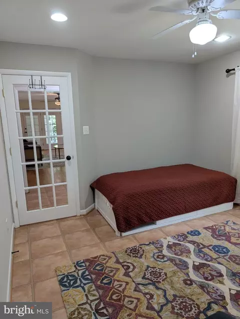 Bedroom - 7506 Box Elder Ct, Mclean, VA 22102 photo 7 of 8