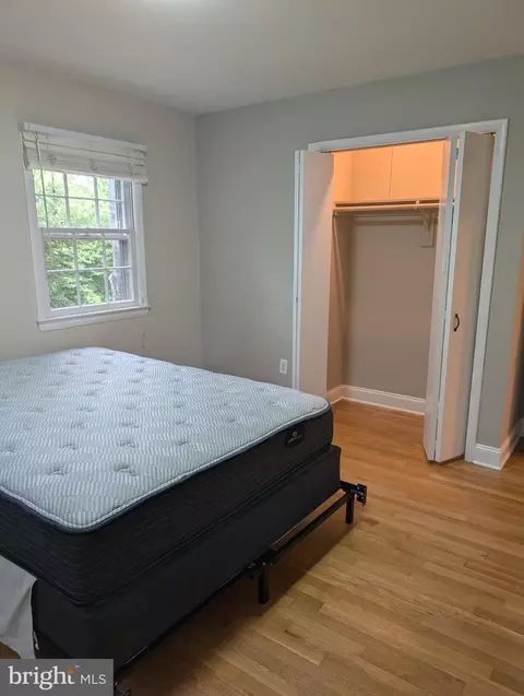 Bedroom - 7506 Box Elder Ct, Mclean, VA 22102 photo 3 of 8