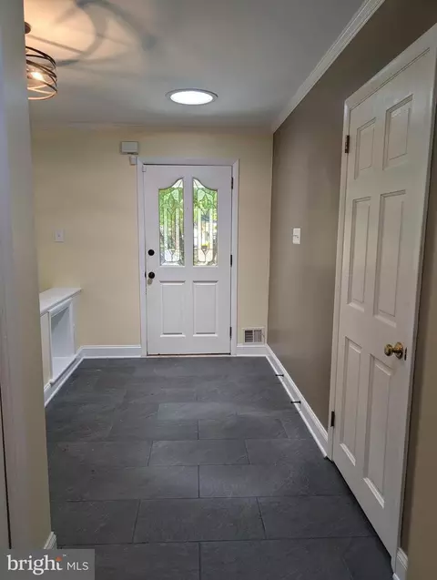 Entry Way - 7506 Box Elder Ct, Mclean, VA 22102 photo 1 of 8