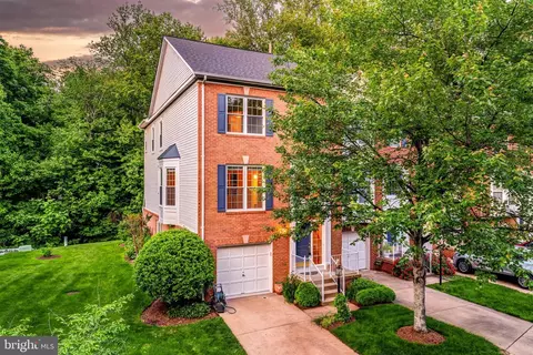 1251 Wild Hawthorn Way, Reston, VA 20194