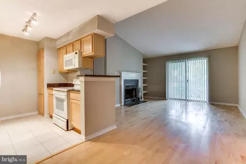 1525 Lincoln Way #301A, Mclean, VA 22102