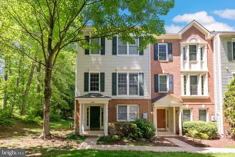 4320 Thomas Brigade Ln, Fairfax, VA 22033
