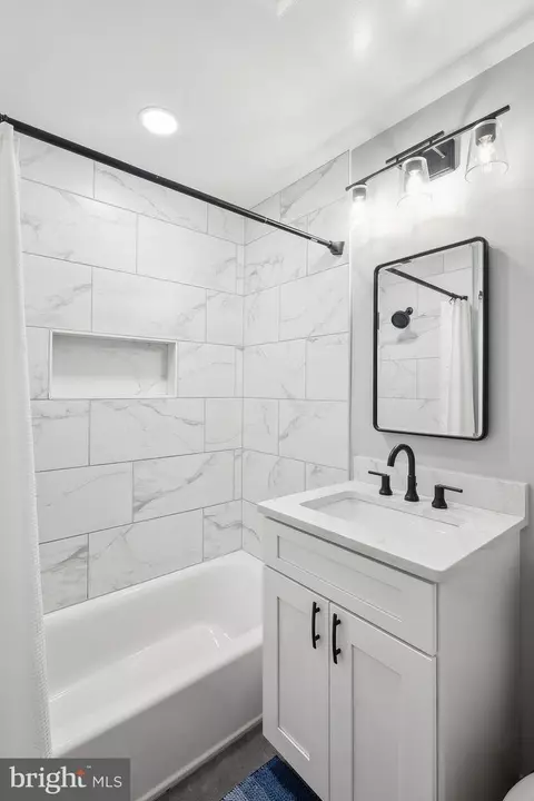 Bath - 6204 Bardu Ave, Springfield, VA 22152 photo 2 of 3