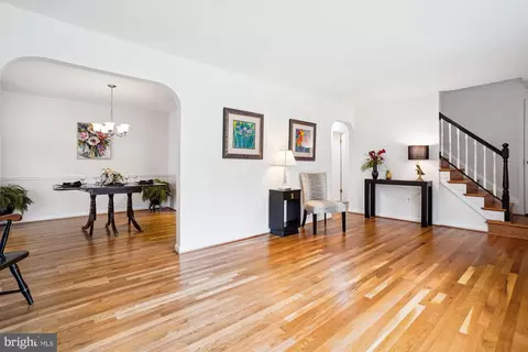 5420 Eastbourne Dr, Springfield, VA 22151 photo 6