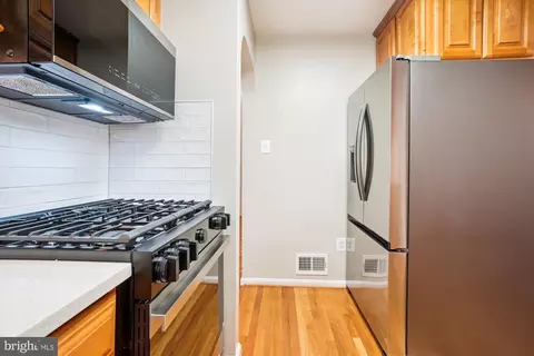 5420 Eastbourne Dr, Springfield, VA 22151 photo 10