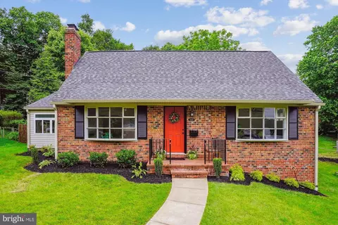 5420 Eastbourne Dr, Springfield, VA 22151