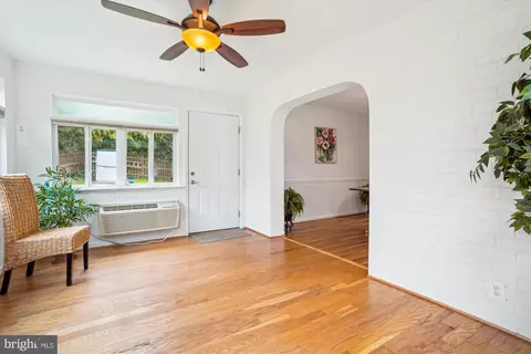 5420 Eastbourne Dr, Springfield, VA 22151 photo 14