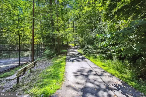 5420 Eastbourne Dr, Springfield, VA 22151 photo 52