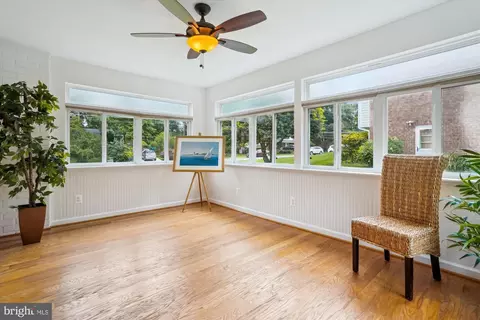 5420 Eastbourne Dr, Springfield, VA 22151 photo 12