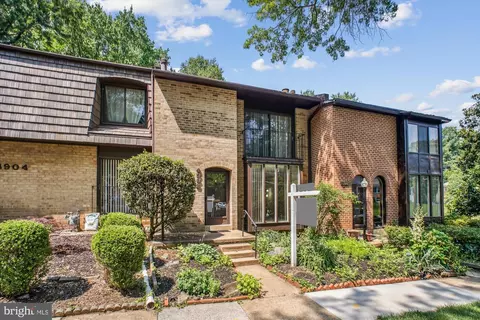 4902 Sauquoit Ln, Annandale, VA 22003