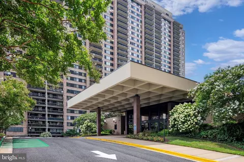 5505 Seminary Rd #904N, Falls Church, VA 22041