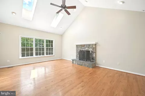 Living - 10861 Hunter Gate Way, Reston, VA 20194 photo 6 of 7