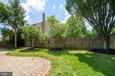 Exterior - 10861 Hunter Gate Way, Reston, VA 20194 photo 5 of 11