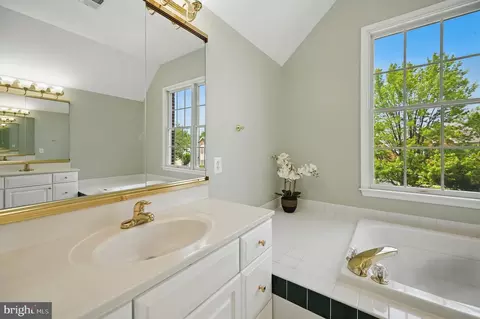 Bath - 10861 Hunter Gate Way, Reston, VA 20194 photo 3 of 8