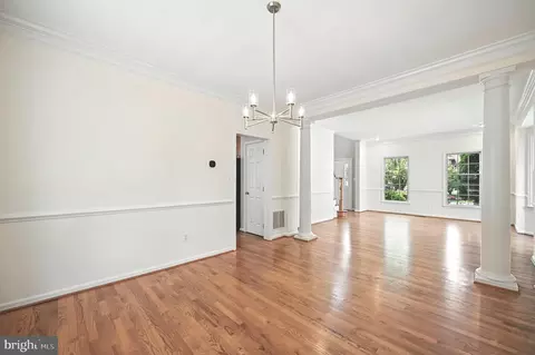 Dining - 10861 Hunter Gate Way, Reston, VA 20194 photo 1 of 1